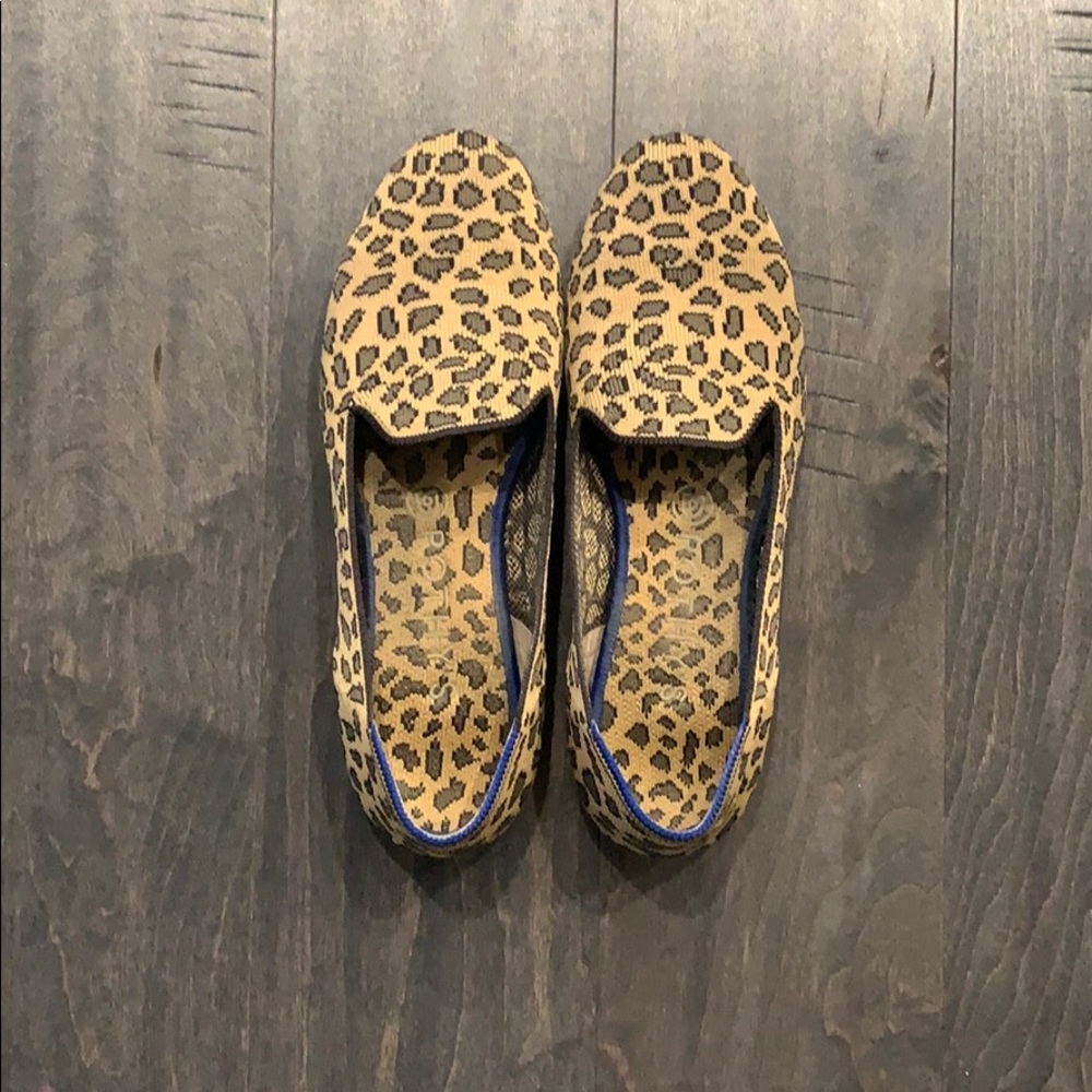Rothys sported/cheetah print loafers